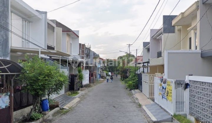 Dijual Murah Rumah Hitung Tanah di Manyar Rejo Nego Sampai Deal