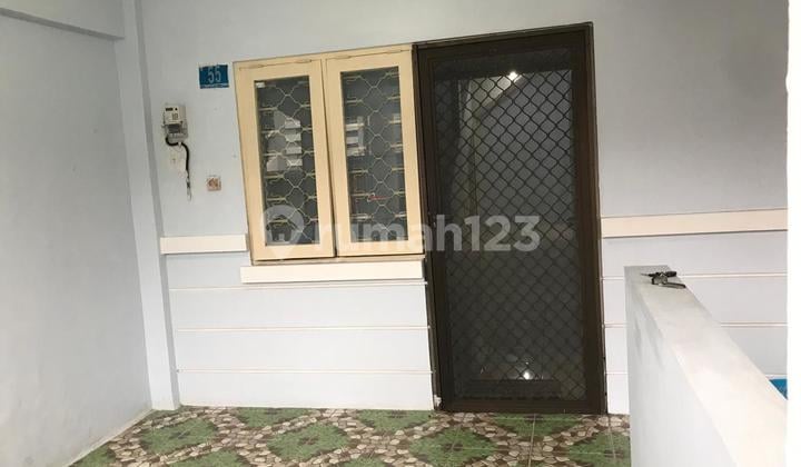 Citraland, Sewa Murah Siap Huni Rumah 1½ Lantai Dekat Sekolah Citra Berkat Dan Superindo