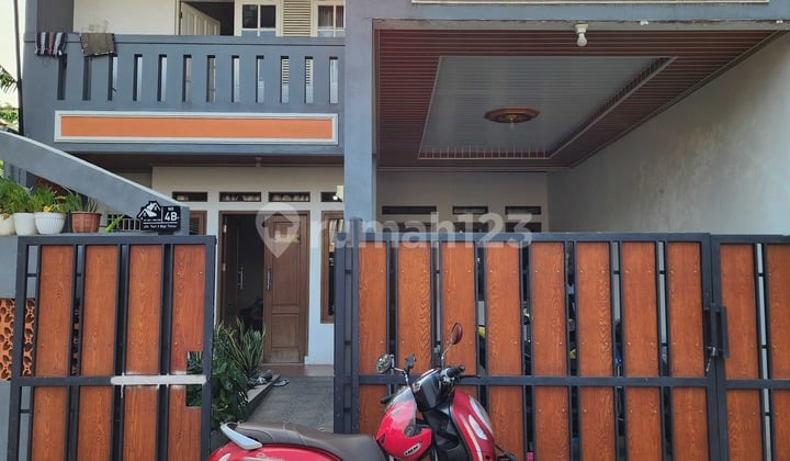 Dijual Rumah Second 2 Lantai Di Beji Depok