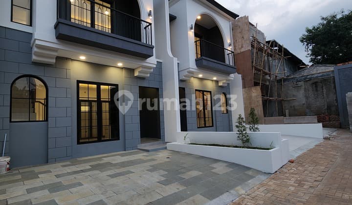 Rumah baru cluster Andara Pangkalan jati brigif jagakarsa