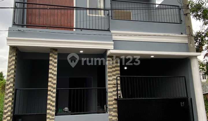 Rumah Baru Gress Bumi Wonorejo, 2 Lantai SHM