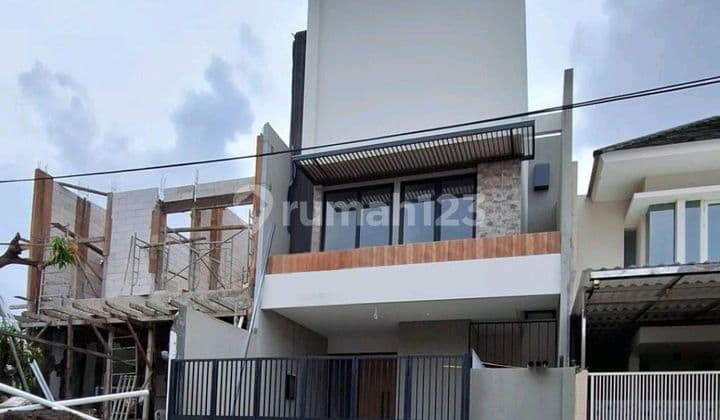 Rumah Baru Gress Area Kenjeran, Lokasi Strategis, Under 3m, 4+1 Kamar