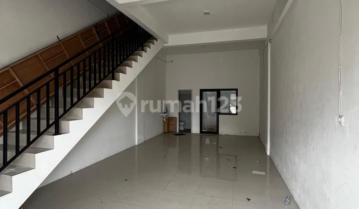 Ruko Surabaya Timur, Semi Furnish Siap Huni