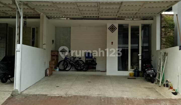 Dijual Rumah Full Furnished 2,5 Lantai Alam Hijau Citraland