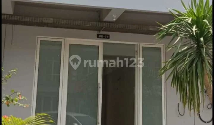 Disewakan Ruko North Victoria, Mainstreet Victoria, Grand Pakuwon Disewakan Ruko North Victoria, Mainstreet Victoria, Grand Pakuwon