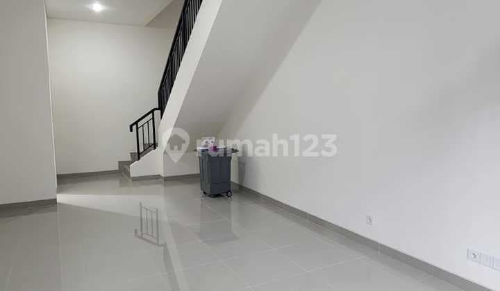 Disewakan Ruko Pisa Grande Gading Serpong