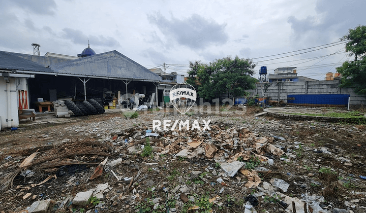 "For Sale: Commercial Land in West Jakarta Below NJOP Price"