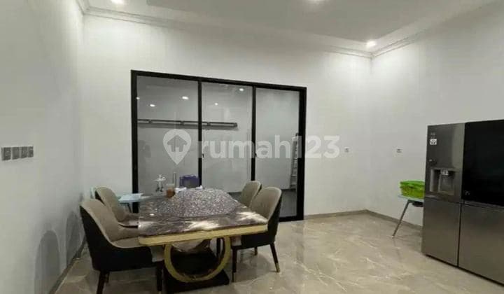 Dijual Rumah 3 Lantai di Cibubur Jakarta Timur #LL15JL25