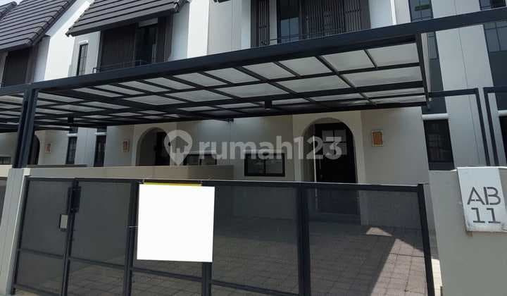 Disewakan Rumah Mewah di Amesta Living