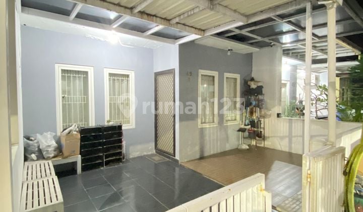 DISEWAKAN RUMAH SIAP HUNI FULL FURNISHED SIAP DITINGGALI, TANPA RENOVASI