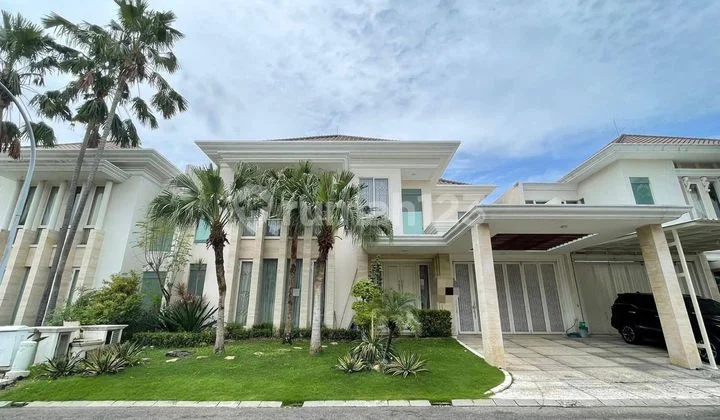 Rumah Minimalis Mewah di Pakuwon Indah La Riz Wood -Jalan Utama Cluster Rumah Minimalis Mewah di Pakuwon Indah La Riz Wood -Jalan Utama Cluster