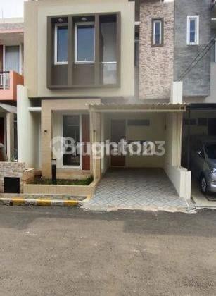 Hunian 2 Lantai 4 KT di De Green Park Cinere