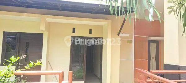 Rumah Siap Huni - Mahkota Cimuning