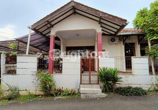 Rumah Turun Harga! di Pamulang Tangerang Selatan