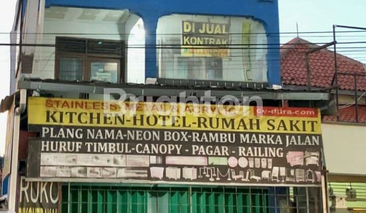 RUKO DITEPI JALAN RAYA