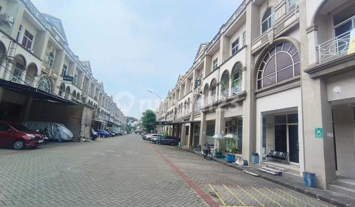 For Rent: Rose Garden Shophouse in Grand Galaxy City, South Bekasi