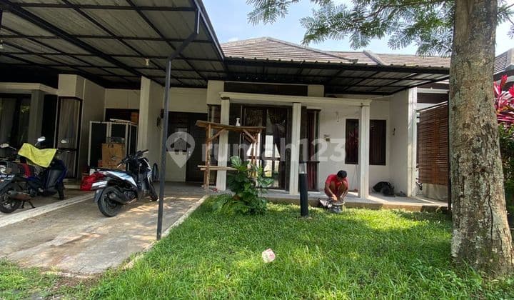 Rumah Asri Depan Area Hijau Klaster The Breeze Sentul City Bogorthe