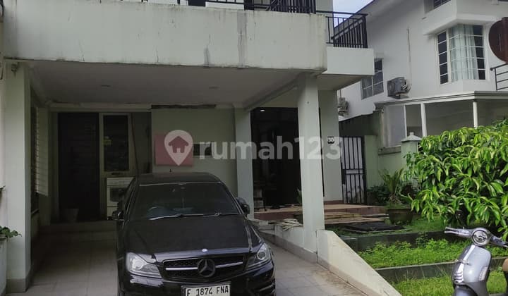 Rumah Hadap Green Area Dekat Exit Sentul Taman Andalusia Sentul City Bogor