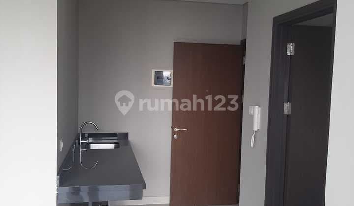 Ciputra International Apartment Studio Unfurnished Low Floor Puri Indah, West Jakarta