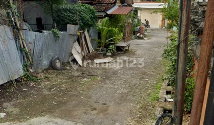 Land Area 231 M2 on Padang Lepas Mahendradata Road Behind Balimed Hospital