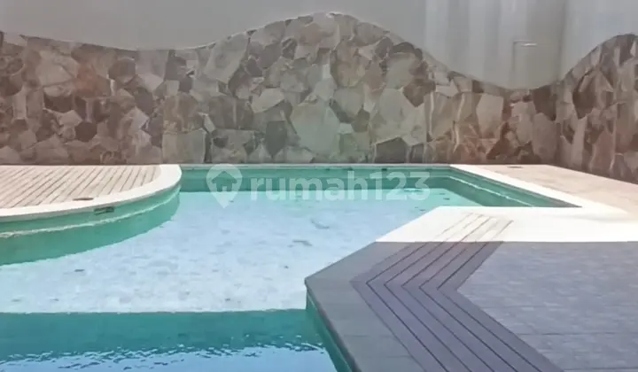 Apartemen Gedung Dengan View Pantai Padang Galak Sanur Bali Cocok Untuk Investasi Dan Office