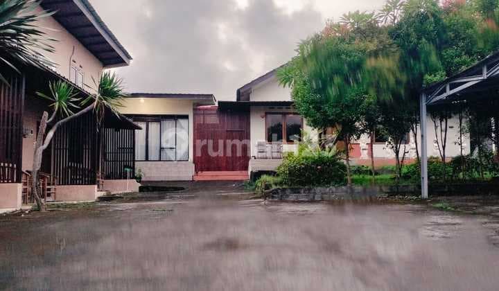 Rumah Besar 7 Kamar Full Furnished Cocok untuk Keluarga - Siap Huni - Ubung Kaja, Denpasar Utara