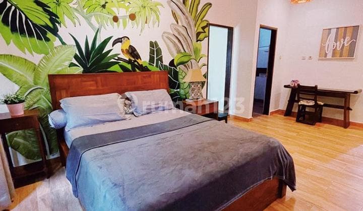 Rumah Keren Dengan Taman Indah Di Perum Puri Gading Jimbaran
