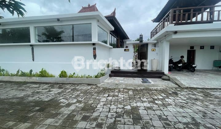 Villa 3 Bedroom Luas Taman Dan View Indah Di Pererenan Canggu