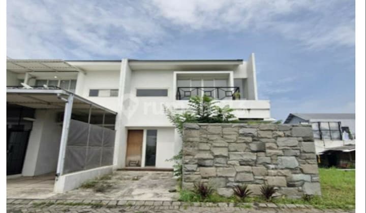 Rumah 2 Lantai Di De Casa Residence Lakarsantri Surabaya Murah