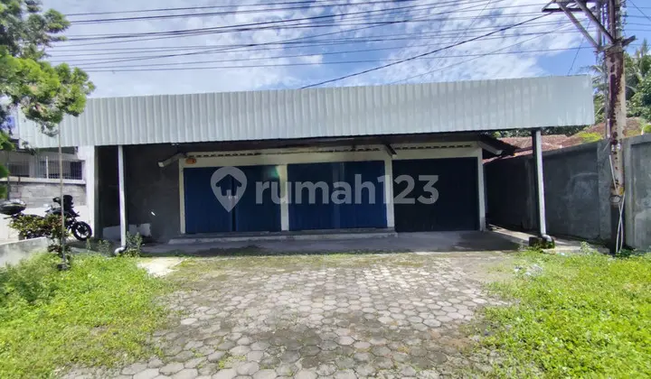 Disewakan Ruko Strategis di Pinggir Jalan Nasional, Area Komersial Ramai, Tridadi, Sleman