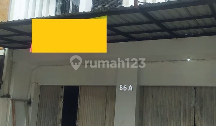 Disewakan Ruko 2 Lantai Lokasi Strategis di Jalan Palagan.