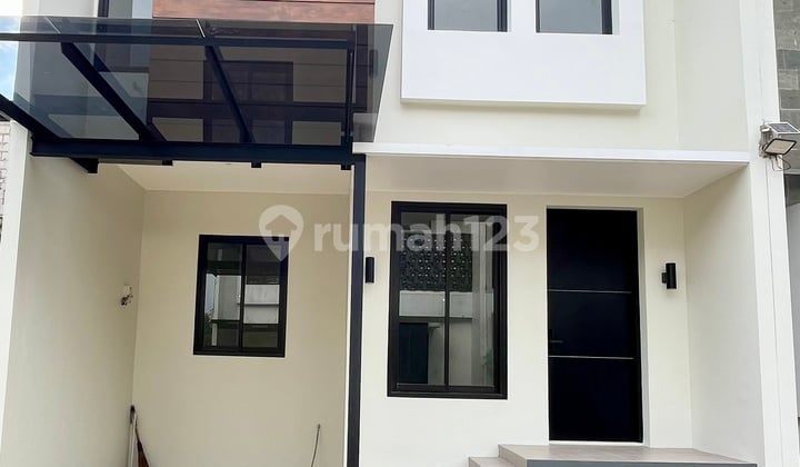 Rumah 2 Lantai Hany 10 Mnt ke MRT Lebak Bulus dan Pondok Indah
