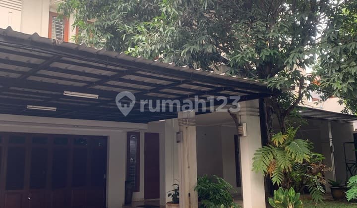 Rumah Mewah di Fatmawati Golf Mansion Siap Huni Lokasi Strategis