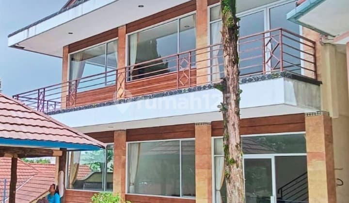 Dijual Villa Mewah 2 Lantai Tawangmangu Karanganyar