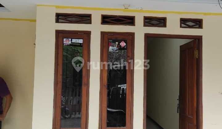 Rumah Boleh untuk Kantor di Pasirluyu