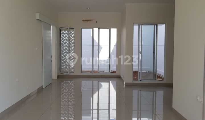Rumah Siap Huni di Cluster Amanda Summarecon