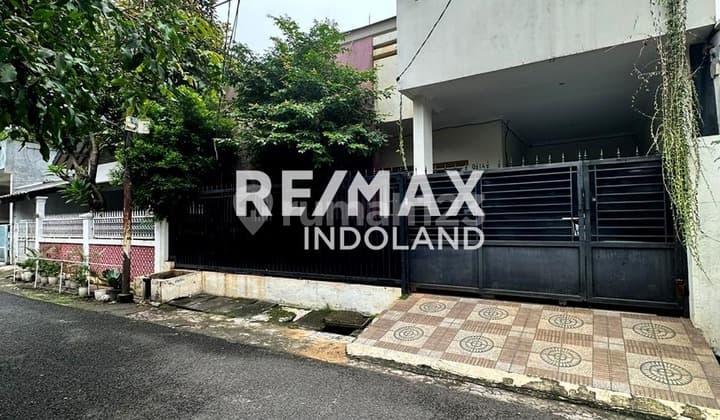 Rumah Komplek DKI Joglo, Jakarta Barat