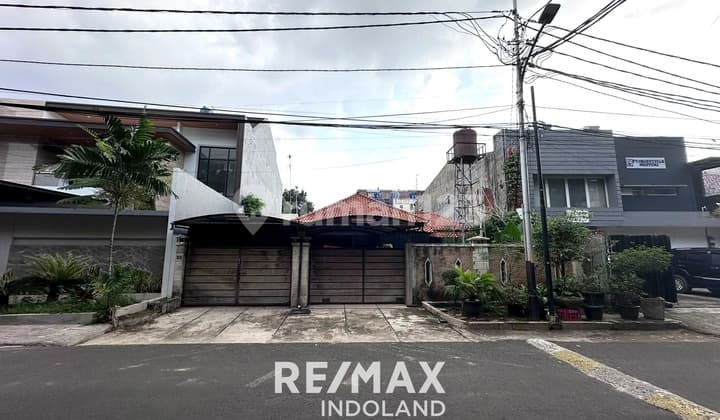 For Sale Unfurnished House Gandaria, Near Sudirman, Pondok Indah, South Jakarta