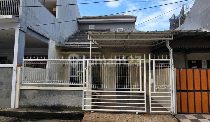 Rumah Siap Huni 1.5 Lantai Lingkungan Nyaman Di Semanan Kalideres
