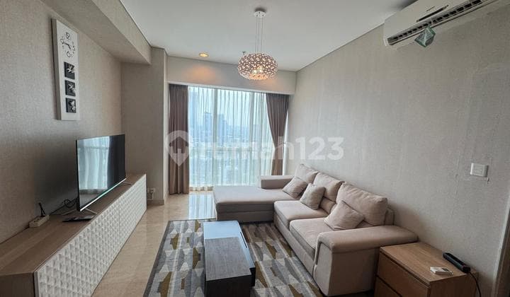Disewakan Apartment The Peak Residance 3 BR Bagus Furnished