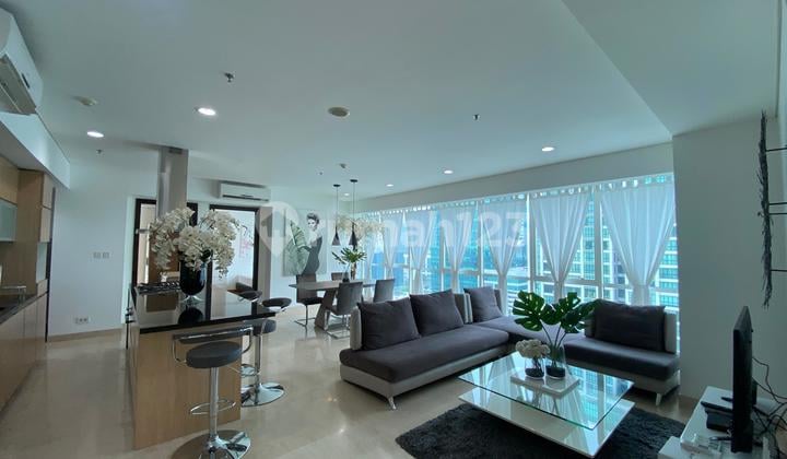 Disewakan Apartment Setiabudi Sky Garden 3 BR Bagus Furnished