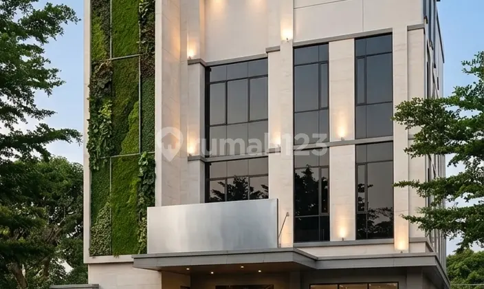 Gedung 5 LT Raya Tebet Parkir 16 Mobil