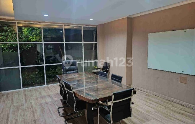 Turun Harga! Gedung Usaha Raya Prapanca - Lokasi Premium