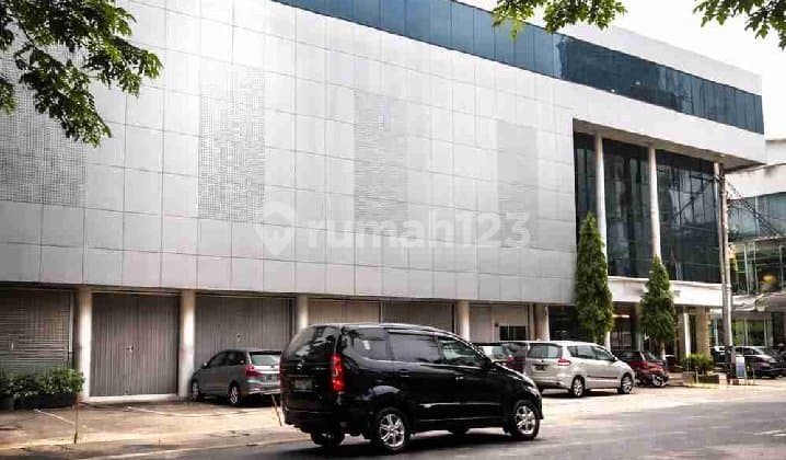 Disewakan Gedung 4 Lantai Dekat Pondok Indah - Ada Lift, Lokasi Premium