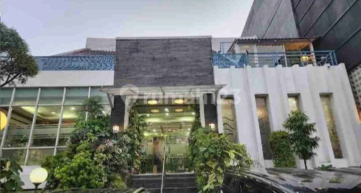 Disewakan Tempat Usaha Premium Senopati - Lokasi Strategis, Cocok untuk Resto & Café Hits