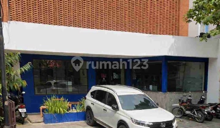 Disewakan Tempat Usaha 2 Lantai Senopati Jaksel - Lokasi Premium