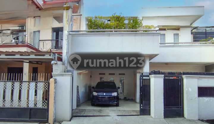 Dijual Rumah Mewah Murah 2 LT Kemanggisan Jakarta Barat