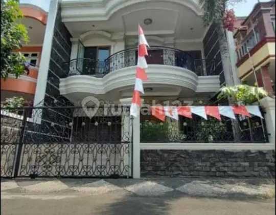 Dijual Rumah Murah 2lt Komplek Petukangan Jakarta Selatan