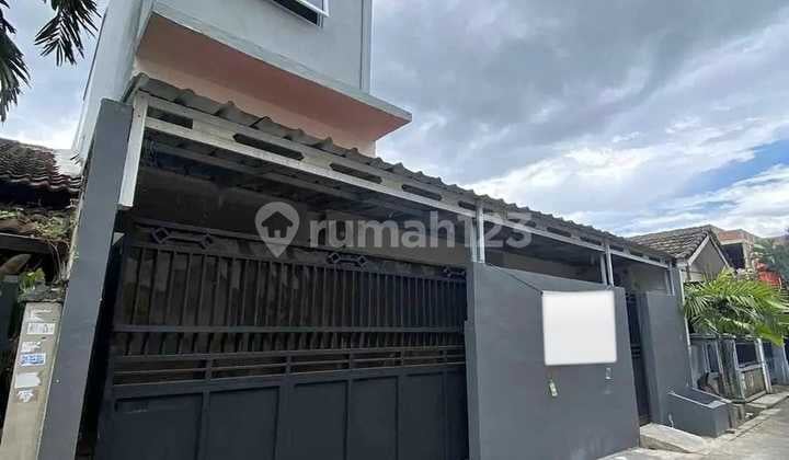 Dijual Kos Excluisive 2Lt 11 Kamar Roi 10 % Larangan Cileduk Tangerang Kota