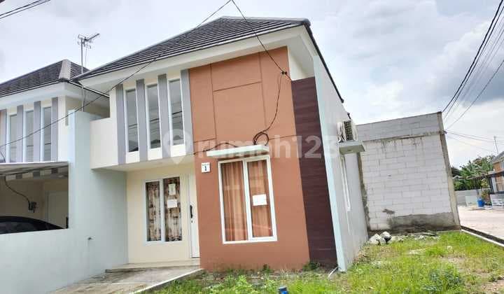 Dikontrakan. Rumah. Karawang Timur